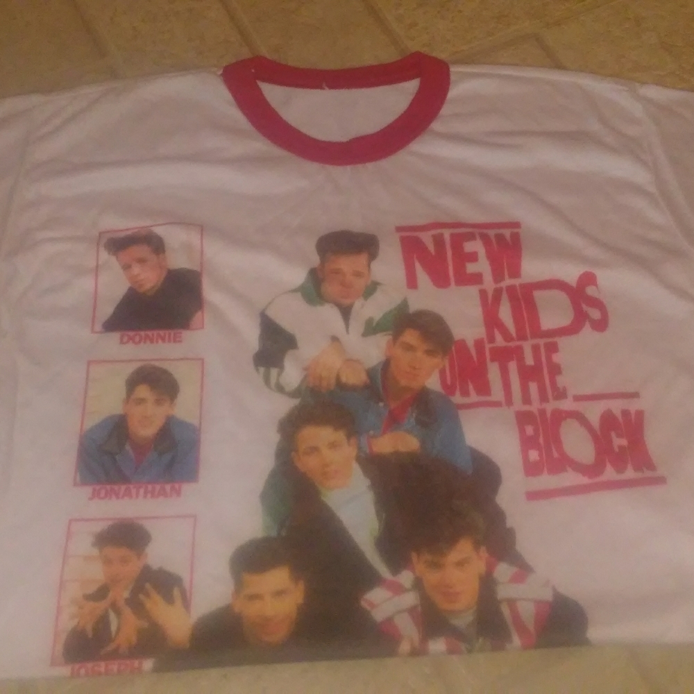 Vintage 1990 new kids on the block nightgown